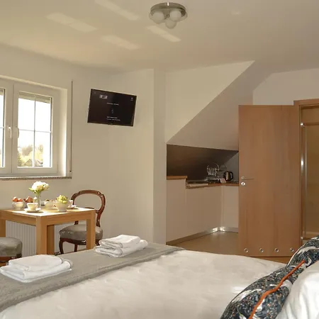 Apartamenty Agroturystyczne Papiernia Niedzwiedz Exterior photo